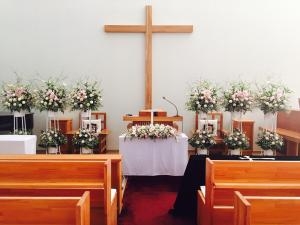 教会の葬儀のお花 ｜「ハナコー生花」　（三重県志摩市の花キューピット加盟店 花屋）のブログ