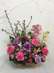 退職のアレンジ花お届けしました｜「ハナコー生花」　（三重県志摩市の花キューピット加盟店 花屋）のブログ