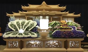 大型花祭壇（真珠貝）｜「ハナコー生花」　（三重県志摩市の花キューピット加盟店 花屋）のブログ