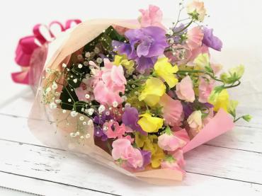 スイートピーの花束｜「ハナコー生花」　（三重県志摩市の花キューピット加盟店 花屋）のブログ