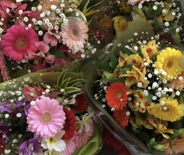 離任式の花束｜「ハナコー生花」　（三重県志摩市の花キューピット加盟店 花屋）のブログ