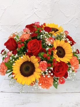 お誕生日のアレンジ｜「ハナコー生花」　（三重県志摩市の花キューピット加盟店 花屋）のブログ