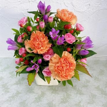 今日は敬老の日｜「ハナコー生花」　（三重県志摩市の花キューピット加盟店 花屋）のブログ