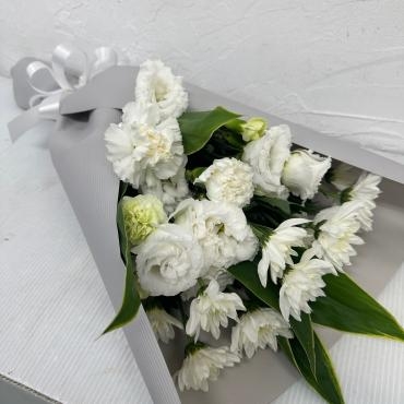 お供えの花束｜「ハナコー生花」　（三重県志摩市の花キューピット加盟店 花屋）のブログ